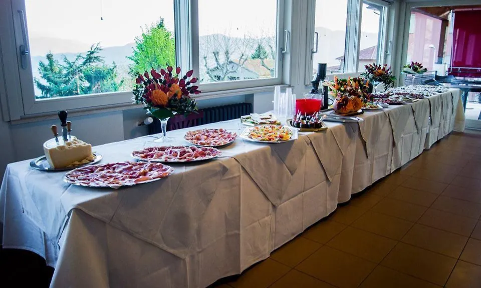 Locanda Della Pieve Tizzano Val Parma 0*,